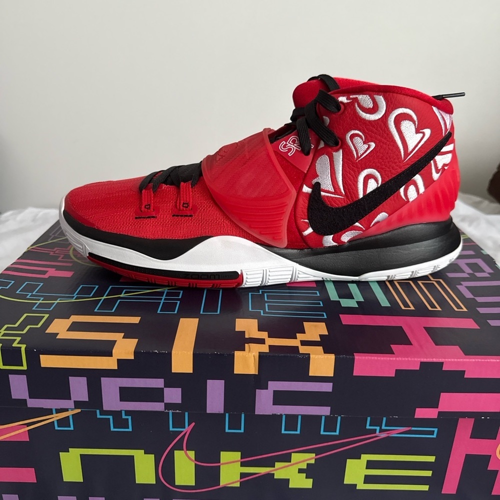 Nike x Sneaker Room Kyrie 6 "Mom" (Red) - Picture 2 of 6